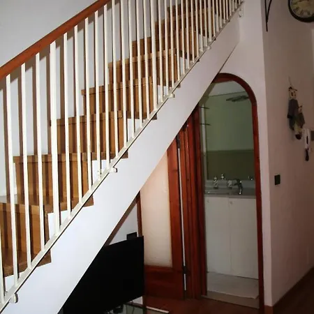 One Bedroom Apartement With Terrace And Wifi At Appartement *
